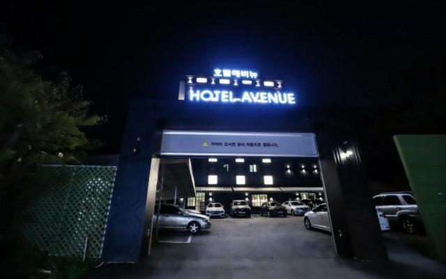 Avenue Hotel Yongin Extérieur photo